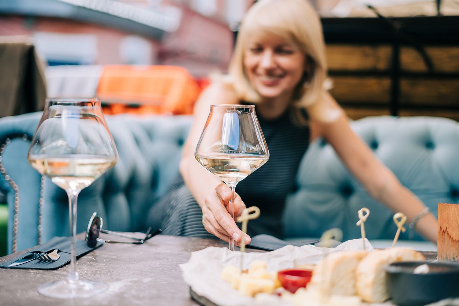 team building Urban Wine Walking Tour